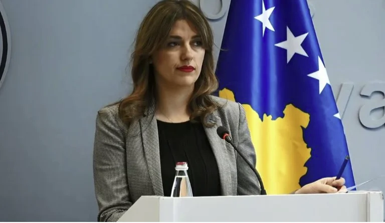 Voici les prisonniers danois à Gjilan