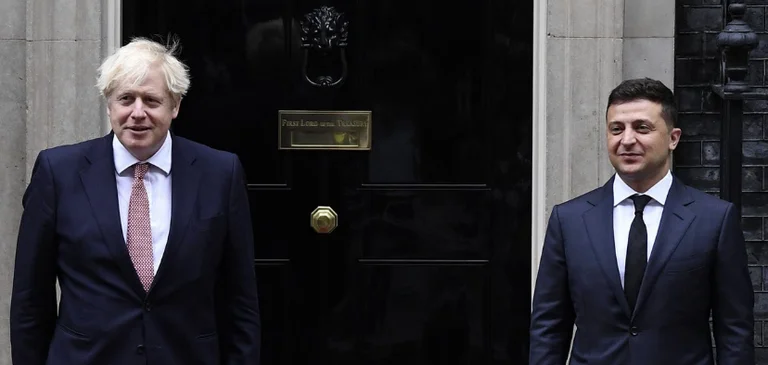 Johnson a Zelensky: Uno de los líderes más notables del pasado