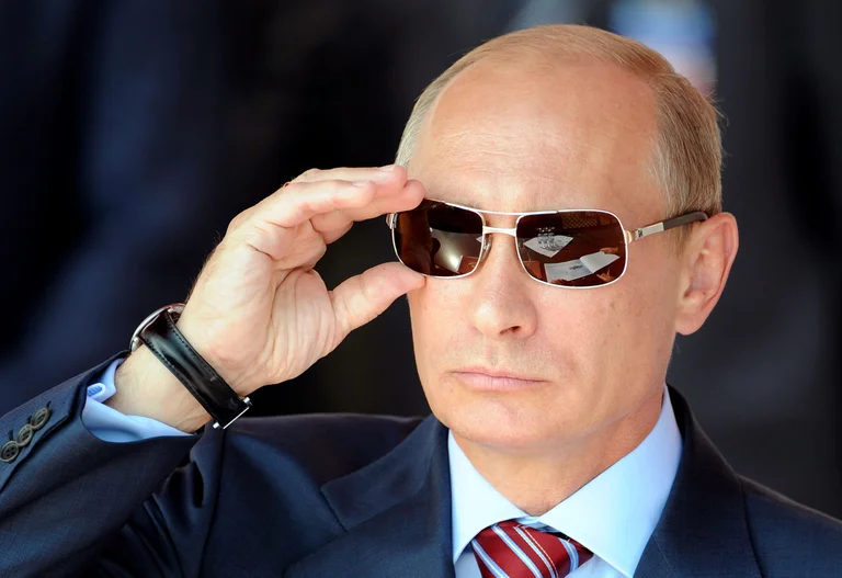 Putin çon në kufi me Ukrainën 70% të ushtrisë