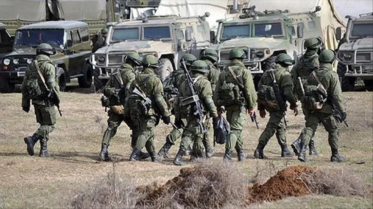 L'Ukraine a annoncé : 38 personnes faisant l'objet d'une enquête pour trahison contre l'État