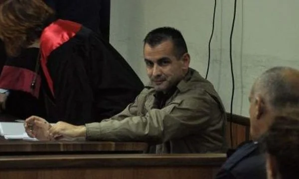 Oggi si prevede di continuare il processo contro Enver Sekirras per l'uccisione di Triumf Riza
