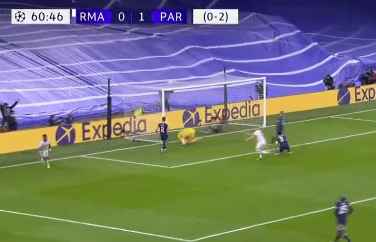 O benzema, Benzemaaaaaa... Shukat” Les fans parisiens et français marquent un beau but