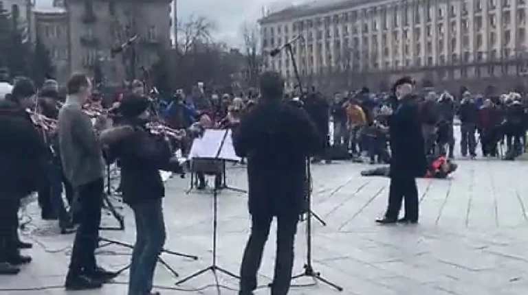 Los músicos de Kiev piden un fin a la guerra