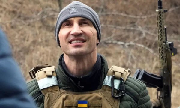 Hay disparos continuos alrededor de Kiev, dice Wladimir Klitschko