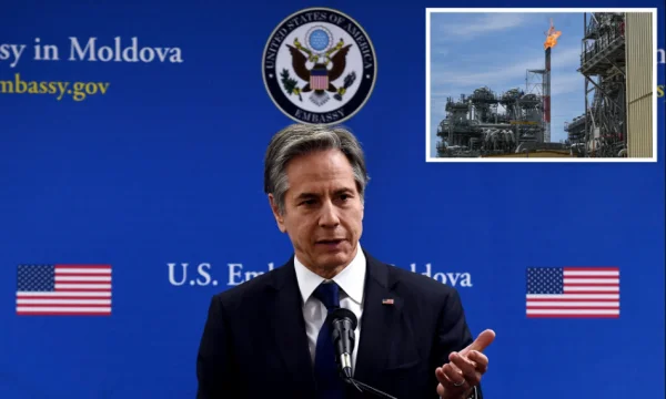 CNN découvre comment les Etats-Unis prévoient d'interdire les importations de pétrole en provenance de Russie