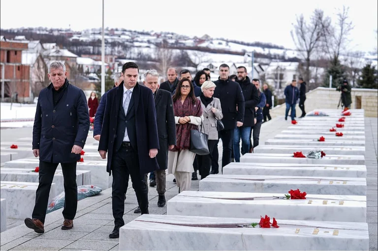 Abdixhiku në Prekaz, datat 5,6 e 7 mars janë të gravuara në themelet e lirisë së Kosovës