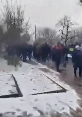 Pamje të tmerrshme: Ushtarët rus vazhdojnë terrorin, vrasin pa mëshirë civilët në Ukrainë