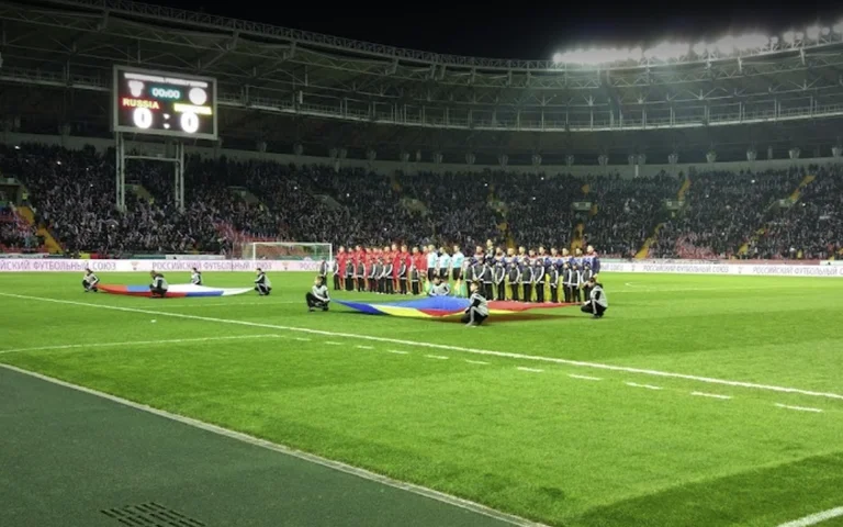 Kush është futbollisti shqiptar që vazhdon të luajë ende për klubin rus në këtë kohë lufte?