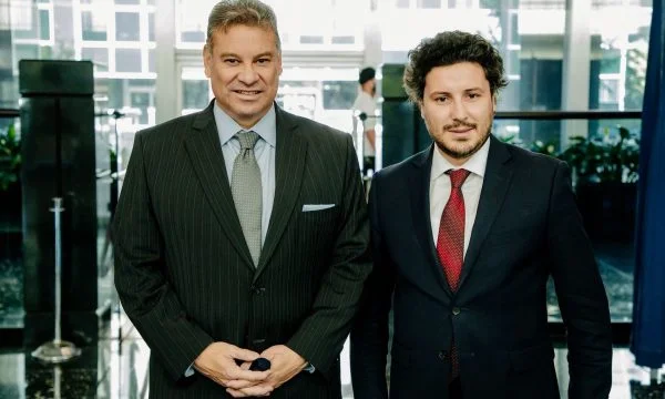 Abazoviq flet me Escobarin: Kjo do t’i gjejë oligrakët rus nëse ia mësyjnë Malit të Zi