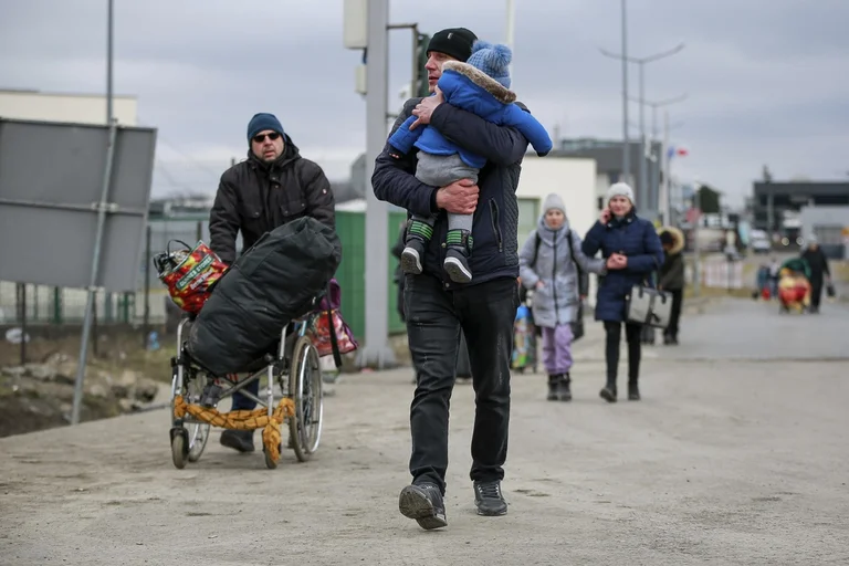 Zvicra u jep refugjatëve nga Ukraina statusin special “S”