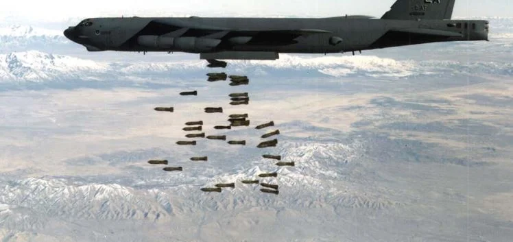 NATO e konfirmon: Rusia po përdor bomba thërrmuese në Ukrainë