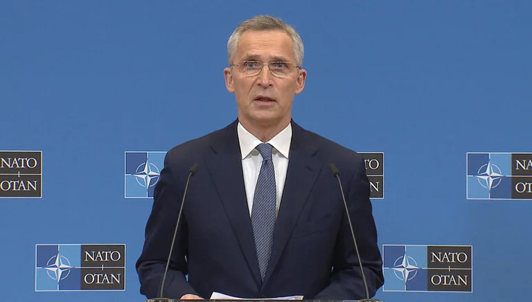 Shefi i NATO’s paralajmëron: Ditët në vijim pritet të jenë më të rënda, me më shumë vdekje e shkatërrim në Ukrainë