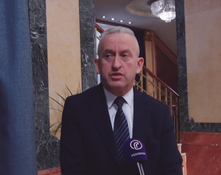 Deputeti Qalaj për Fondin e Sigurisë: Vendim populist, ushtria duhet të mbështet nga paraja e shtetit