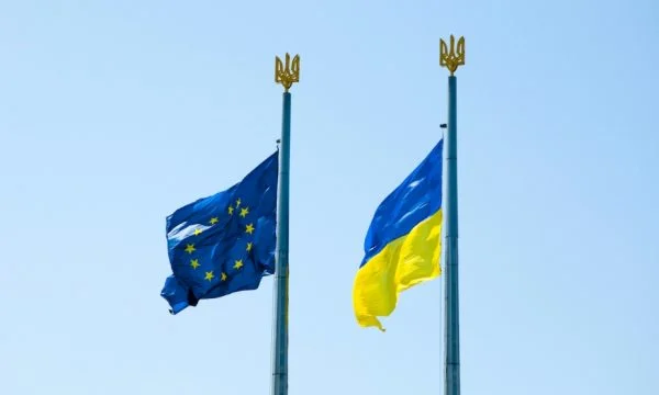 BE nuk ndalet, Ukrainës i ndau edhe 1.2 miliard euro