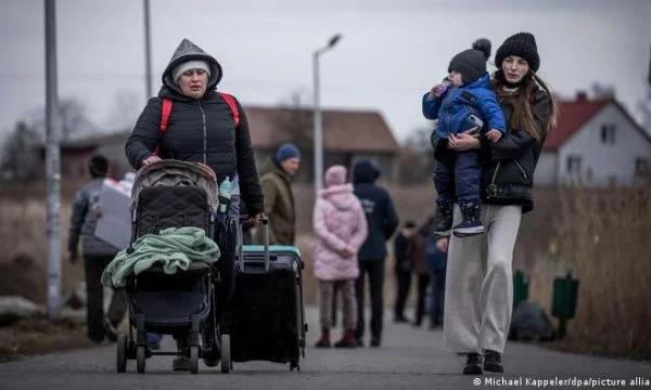 1 milion refugjatë janë larguar nga Ukraina brenda një jave, thotë OKB