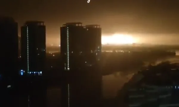 Shpërthime të mëdha gjatë natës në Kiev