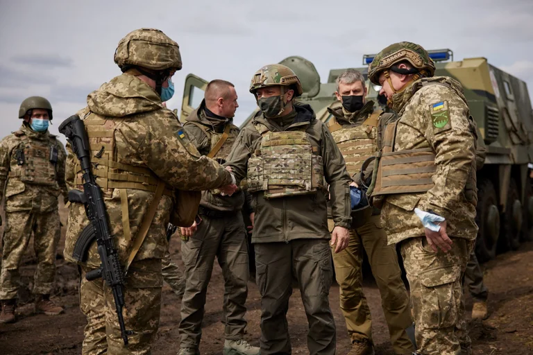 Gazetari ukrainas: Ushtria e Ukrainës e ka rimarrë qytetin e Makariv