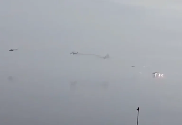 Momenti kur ushtria ukrainase rrëzon dy helikopterë, shikoni gëzimin e ushtarit