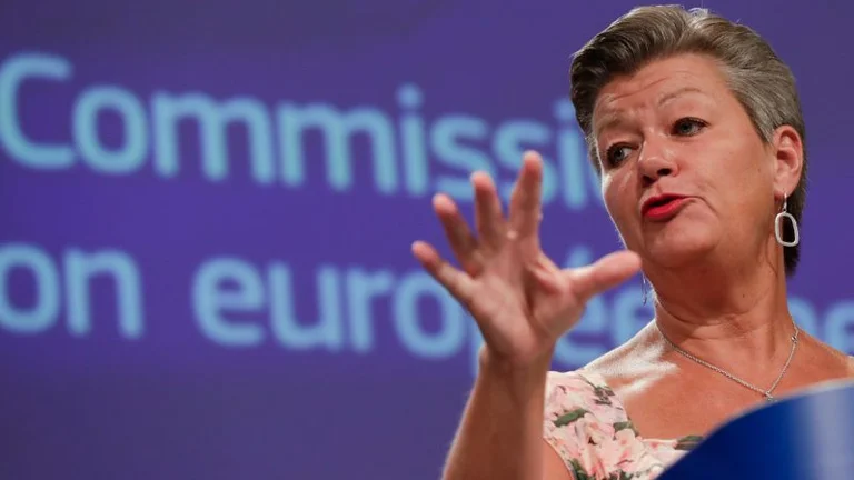 EU-Kommissar: EU bereitet Millionen ukrainischer Flüchtlinge vor