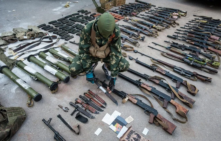 The EU for the first time buys weapons for Ukraine, with Russia showing teeth: Stops media and territory flights