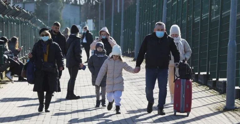 Va a 368 mila, il numero di persone ha lasciato l'Ucraina