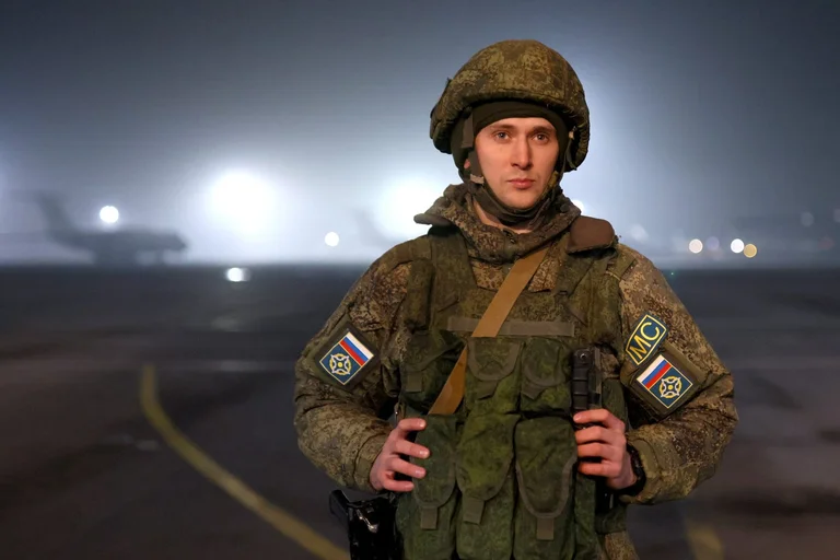 Le forze russe nei guai, sentite dire loro: Non sappiamo chi sparare, sembrano noi.