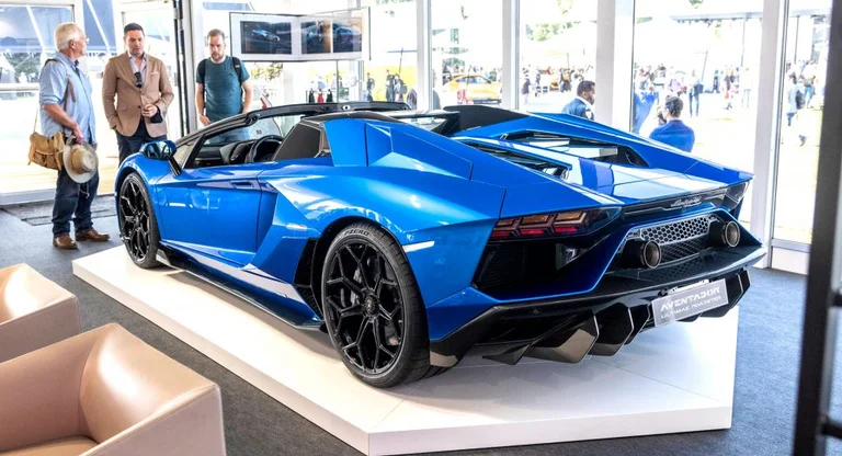 Lamborghini è costretto ad esaminare la conversione di Aventador