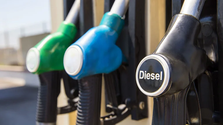 Les Allemands visent la production de pétrole et d'essence synthétique
