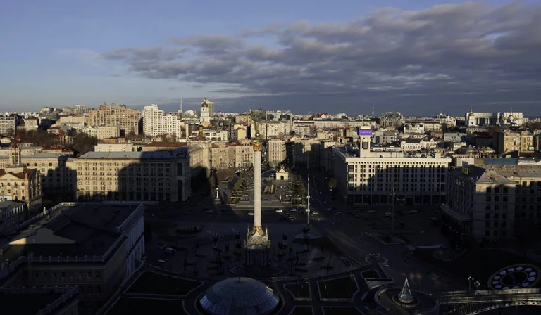 “Non lasciare la casa”, funzionari ucraini: le forze russe sono a Kiev
