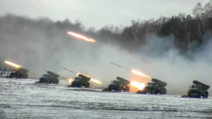 Ukrainian journalist relates moments of horror Thursday morning: I saw seven rockets.