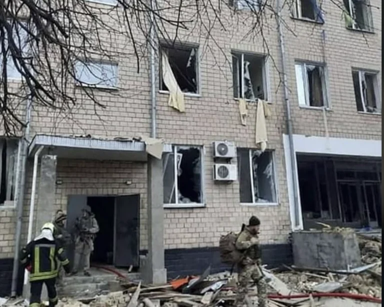 Ucrania El ejército dice que mató a 50 soldados rusos cerca de Luhanski.