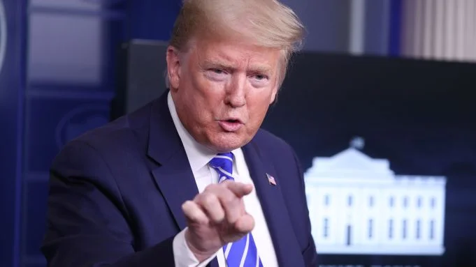 Trump: Nëse na sulmon Irani, do t’i përgjigjemi me forcë 1,000 herë më të madhe