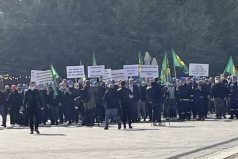 La protesta de mañana por los trabajadores de Ferronikel: Si se hacen soluciones, utilizaremos otras formas radicales
