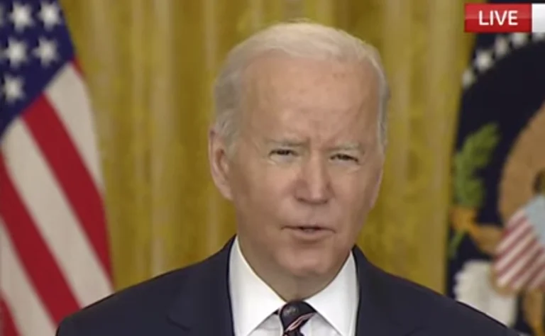 Biden ígodet Putin: Tomorrow the U.S. will impose sanctions on Russian elites and their family.