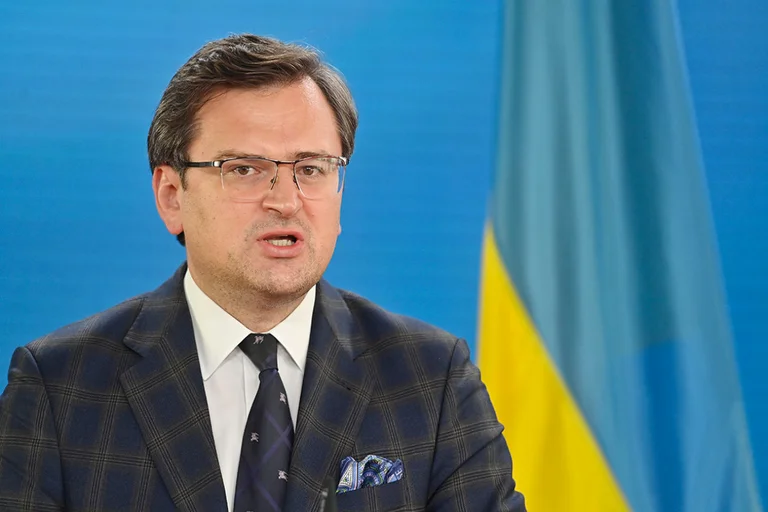 Ministro ucraino UE: Lascia le parole, prendi decisioni!