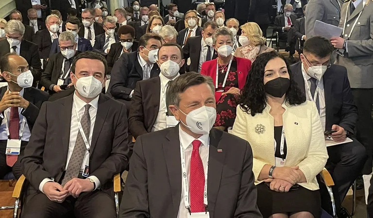 Amid criticisms of useless corner meetings in Munich, Kurt's doing the balance: In two and a half days, 17 meetings
