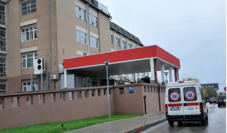 Vdes një grua në QKUK