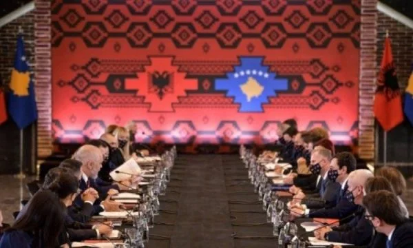 Albanie et Kosovo se sont engagés à mettre en œuvre 13 accords de coopération