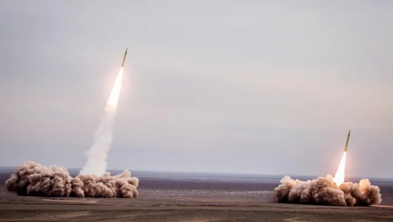 Rusia lanza ejercicios estratégicos de misiles nucleares