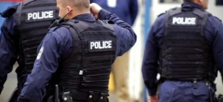 El asesinato de Pristina, 6 de sus colegas arrestados y 9 suspendidos