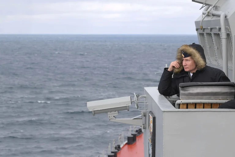 La Russie lui fait la paix : demain, il forme 30 000 soldats avec des missiles balistiques et flottants, Poutine supervisera