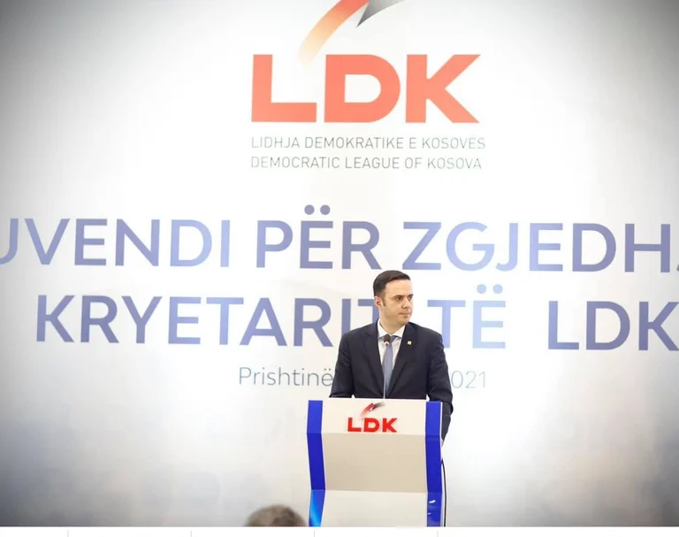 Abdixhiku paraqet listën e LDK-së për kryetar komunash: Befasi e madhe në Vushtrri