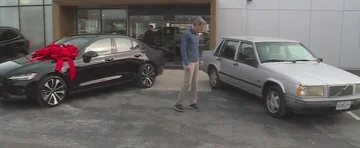 Volvo recompensa al fiel conductor
