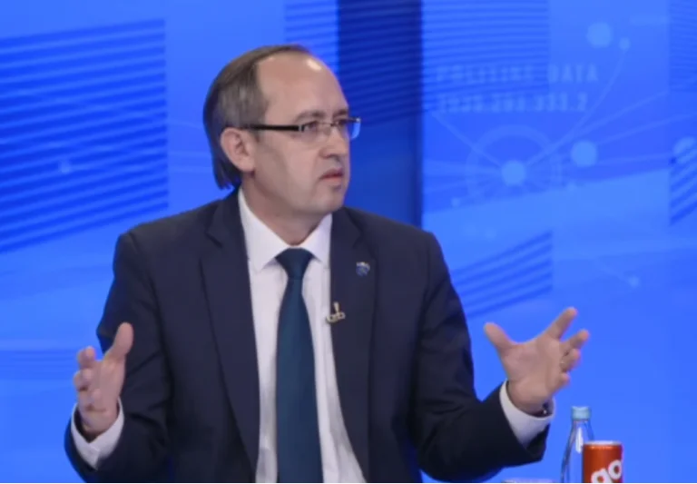 Hoti për qeverinë Kurti: Kanë mungesë të njohurive, se përvojë s’kanë fare