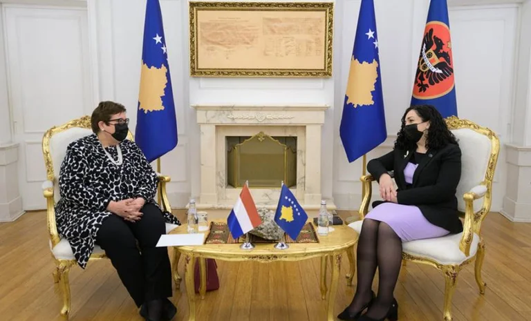 Osmani i thotë ambasadores holandeze: Radha që BE ta mbajë fjalën, të na japë vizat