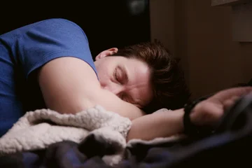 7 Natural Ways to Sleep Better