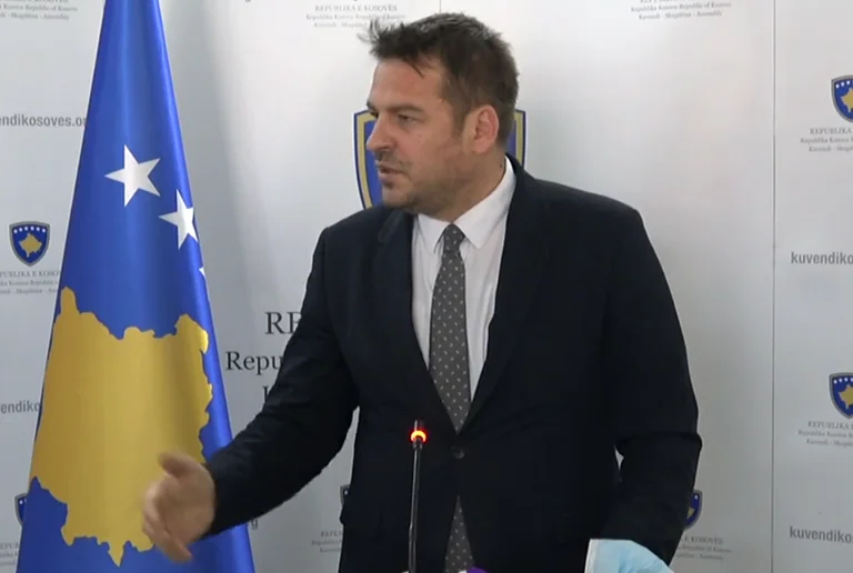 A do të krijojë Guxo grup të vetin parlamentar? Në VV nuk janë ‘të vetëdijshëm’