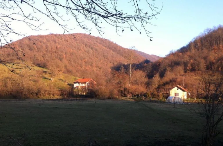 Fshatrat shqiptare në veri po braktisen