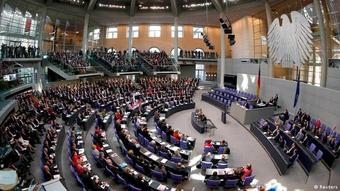 Bundestagu gjerman sot vendosë në seancë nëse do t’i njohë patentat e shoferëve nga Kosova