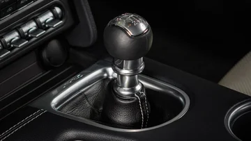 Ford tiene un nuevo cambio de velocidad que el conductor ni siquiera puede utilizar pedales